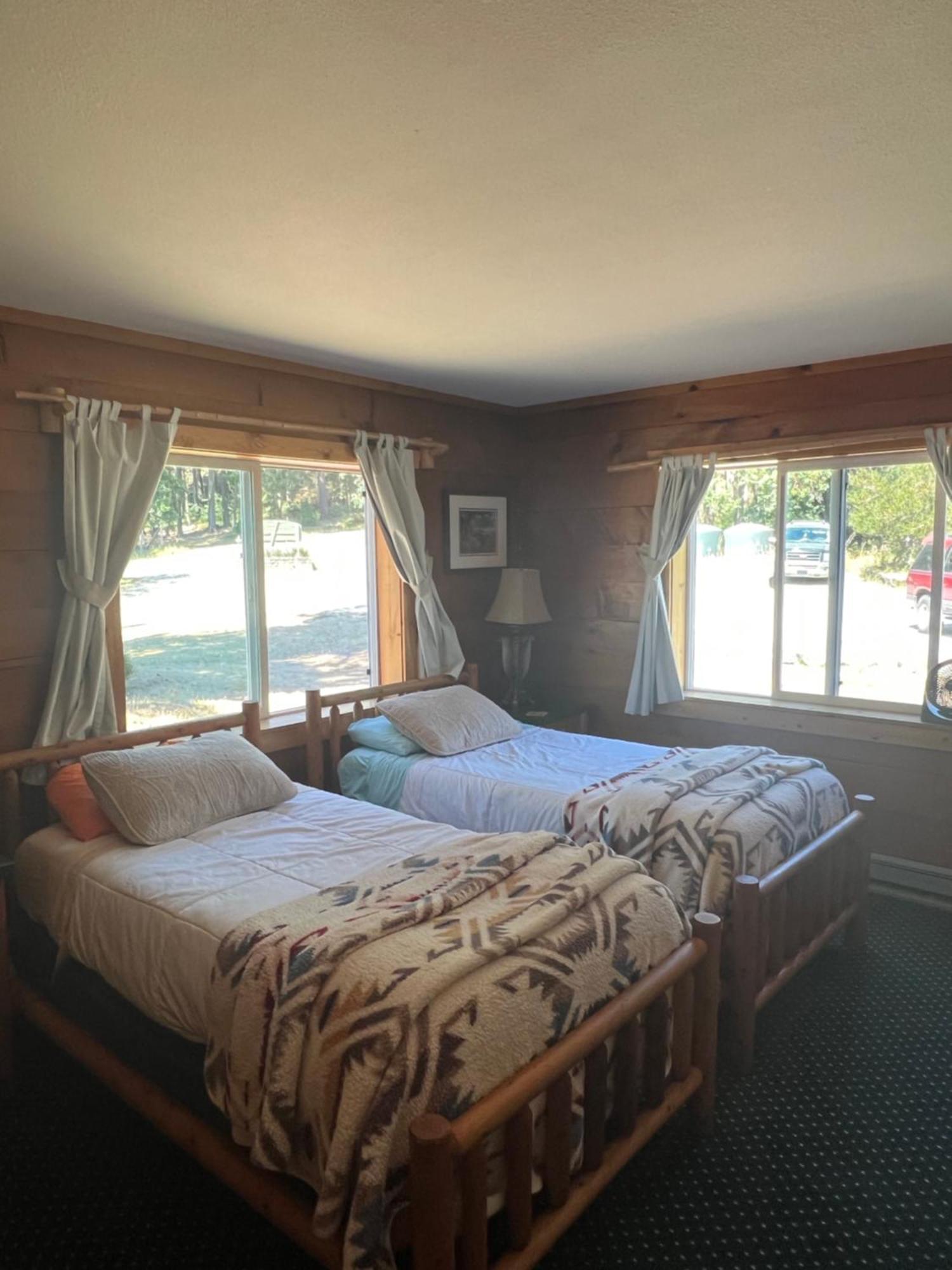 Deer Harbor Inn Экстерьер фото